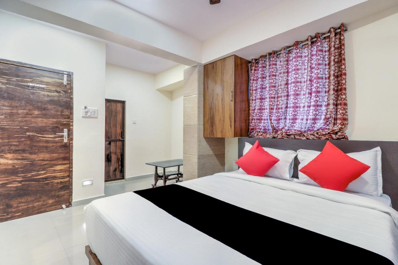Hotel Crystal Inn Bombay Eksteriør billede