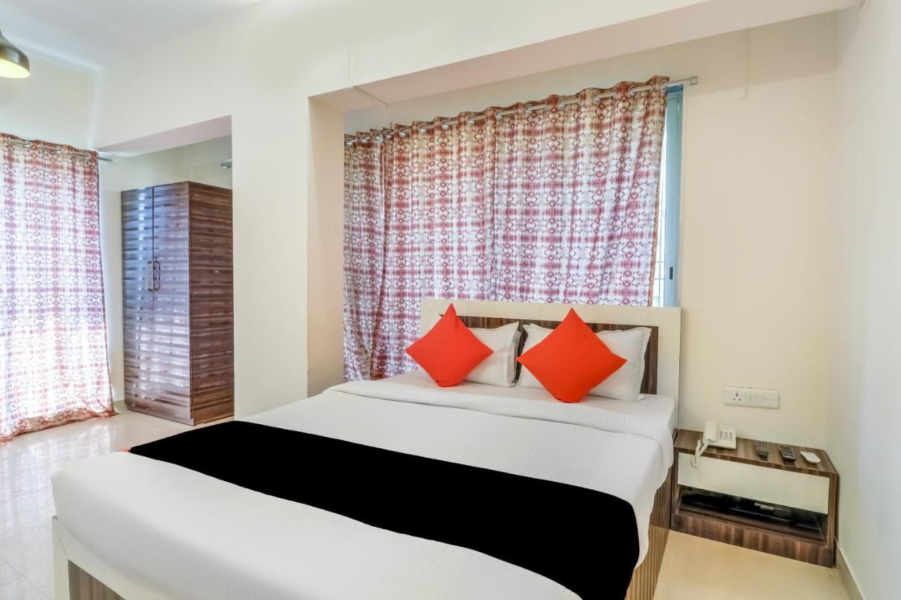 Hotel Crystal Inn Bombay Eksteriør billede